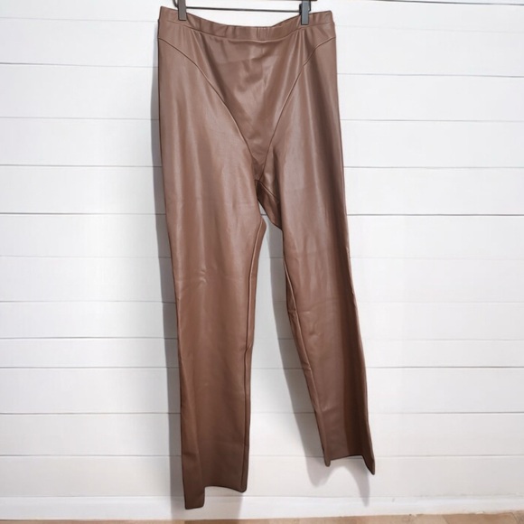 SKIMS 3X Faux Leather Bootcut Pant Jasper Brown Elastic Waist Plus Size - Picture 2 of 6